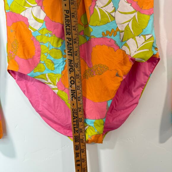Trina Turk Playa Long Sleeve Paddle One Piece Swimsuit Multi Floral Pink Large - Picture 3 of 8